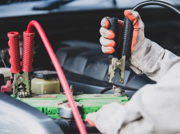 car-repairman-wearing-white-uniform-standing-holding-wrench-that-is-essential-tool-mechanic car-repairman-wearing-white-uniform-standing-holding-wrench-that-is-essential-tool-mechanic